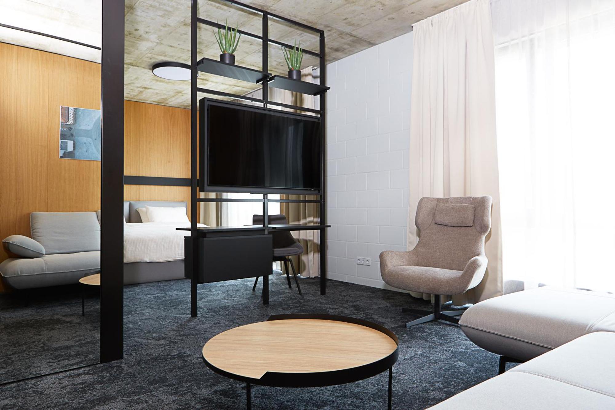 Air Hotel Karmelava Ngoại thất bức ảnh