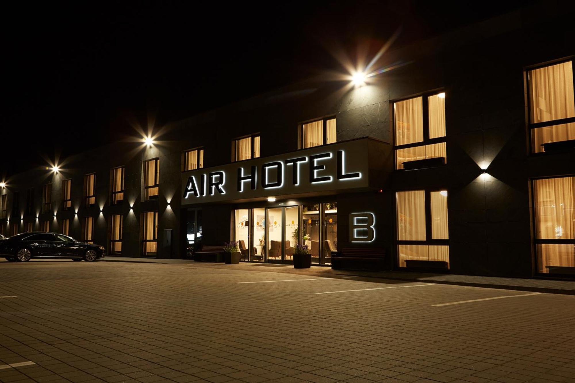 Air Hotel Karmelava Ngoại thất bức ảnh